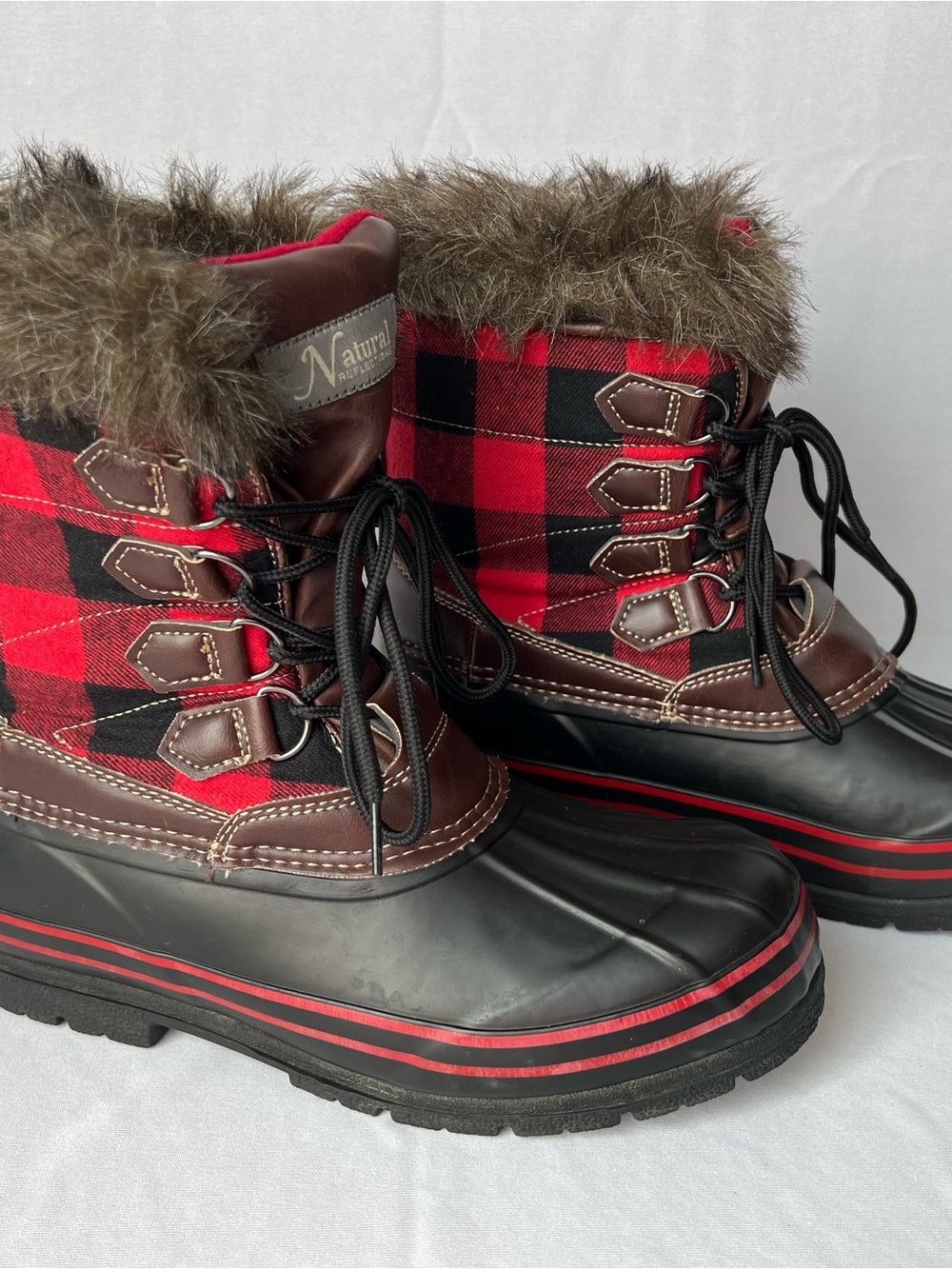 Natural Reflections Lumber Jill Insulated Snow Boots-Women’s Size 11M, Red Plaid
